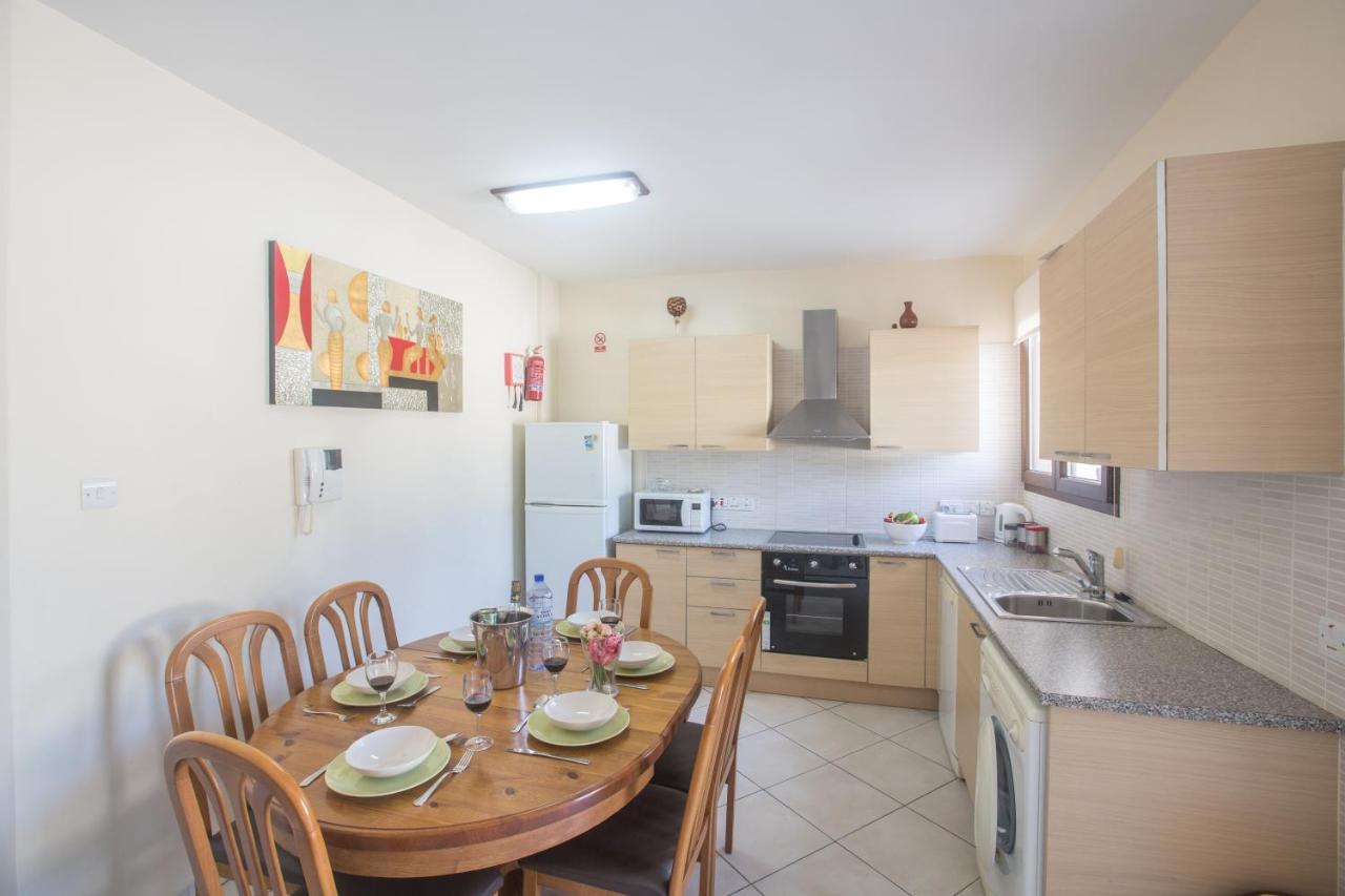 Napiana Apartments Aya Napa Dış mekan fotoğraf