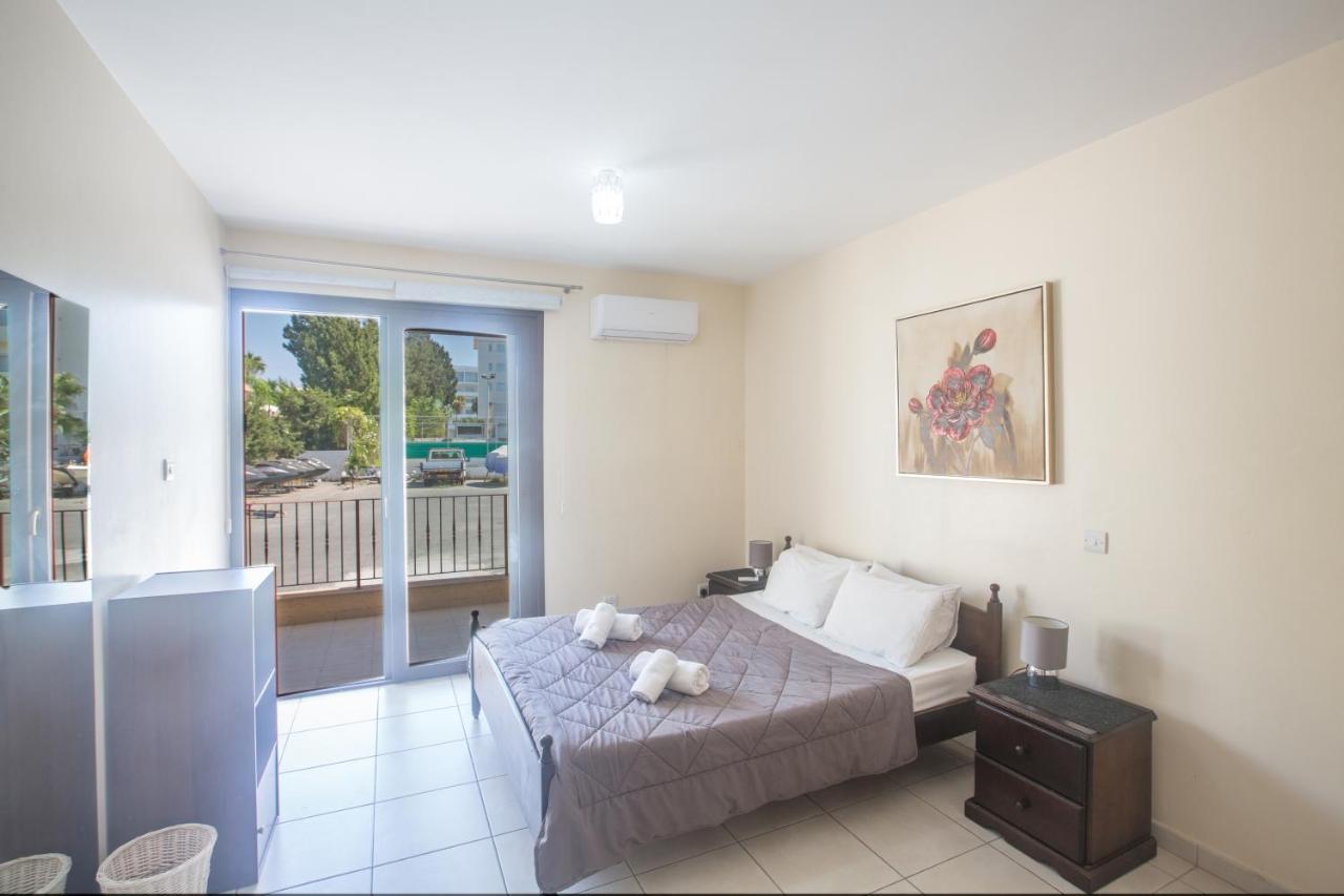 Napiana Apartments Aya Napa Dış mekan fotoğraf