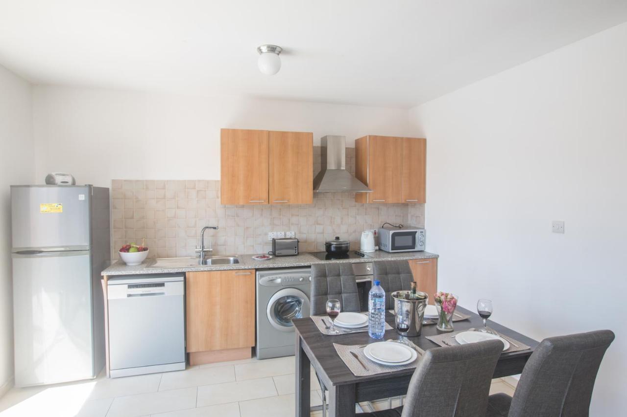 Napiana Apartments Aya Napa Dış mekan fotoğraf