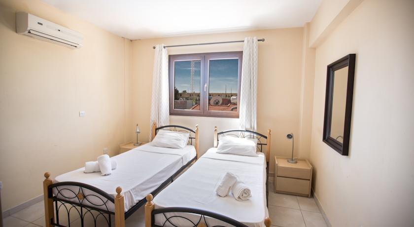 Napiana Apartments Aya Napa Oda fotoğraf